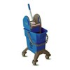 6027025.15 Ведро на колесах Ergonomic с отжимом 25 л (синее) Euromop